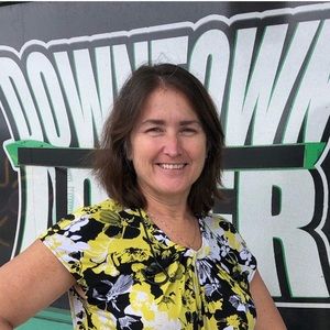 Meet your Posher, Lisa